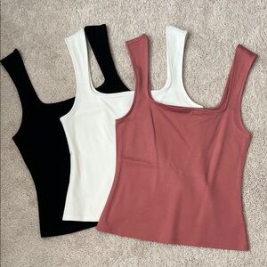 Express square neck tanks set of 3 XS